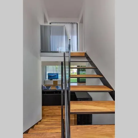 Luxury 5 Bedroom Seven 别墅 维尔